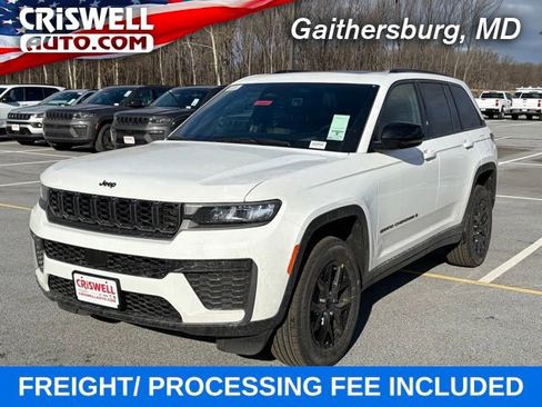 New 2026 Jeep Grand Cherokee Altitude AWD/4WD image 1