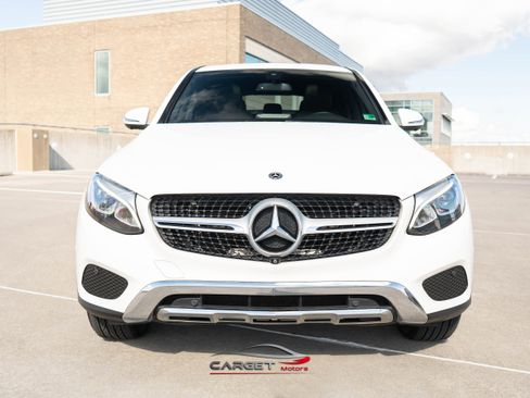 Used 2019 Mercedes-Benz GLC 300 4MATIC Coupe image 2