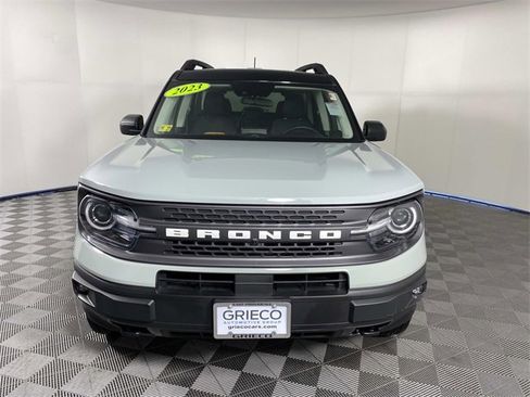Used 2023 Ford Bronco Sport Badlands image 3