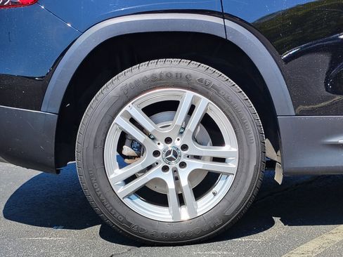 Used 2021 Mercedes-Benz GLB 250 4MATIC image 30