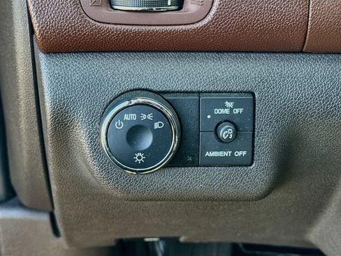Used 2014 Buick Enclave Leather FWD image 11