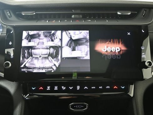 New 2026 Jeep Grand Cherokee L Limited AWD/4WD image 29