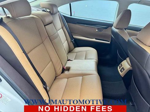 Used 2017 Lexus ES 350 w/ Navigation System Package FWD image 20