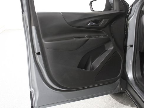 Certified 2023 Chevrolet Equinox LT image 4