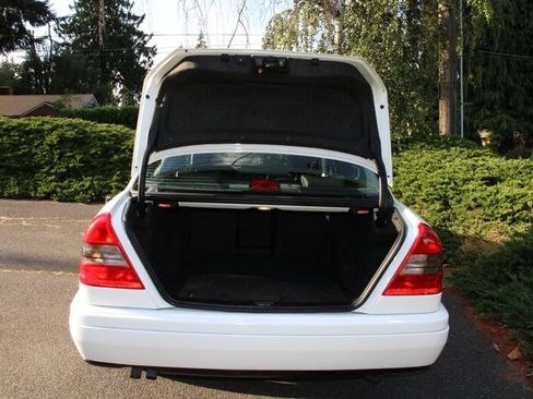 Used 1997 Mercedes-Benz C 280 Sedan image 17