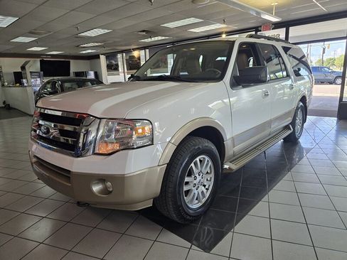Used 2014 Ford Expedition EL XLT w/ Equipment Group 202A AWD/4WD image 1