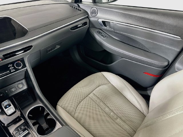 Used 2020 Hyundai Sonata Limited FWD image 30