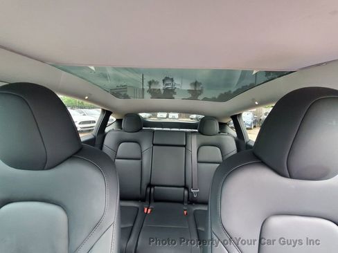 Used 2023 Tesla Model Y AWD image 25