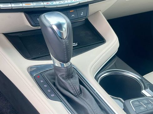 Used 2025 Cadillac CT4 Luxury w/ Sun And Sound Package RWD image 17