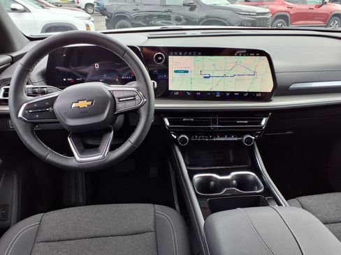 New 2025 Chevrolet Traverse LT w/ LPO, Cargo Package image 16