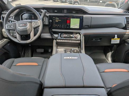 New 2026 GMC Sierra 2500 AT4 w/ AT4 Premium Plus Package AWD/4WD image 13