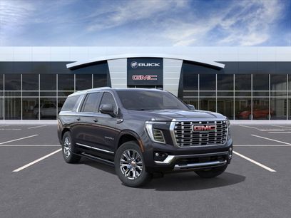 New 2026 GMC Yukon XL Denali w/ Sun & Power Step Package