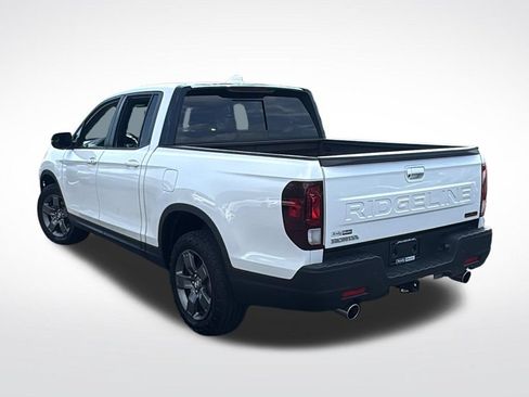 Used 2024 Honda Ridgeline TrailSport image 5