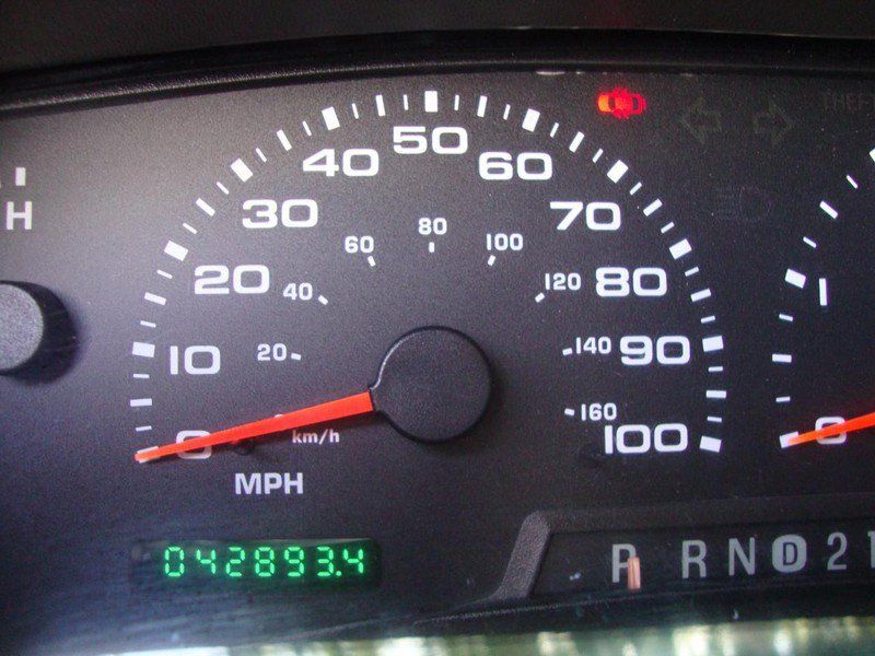 Used 2004 Ford F350 XL RWD image 6