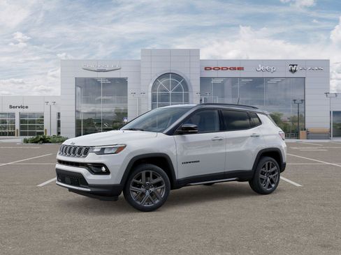 New 2026 Jeep Compass Limited image 5