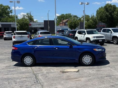 Used 2015 Ford Fusion SE FWD image 5