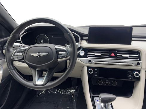 Used 2025 Genesis G70 2.5T image 54