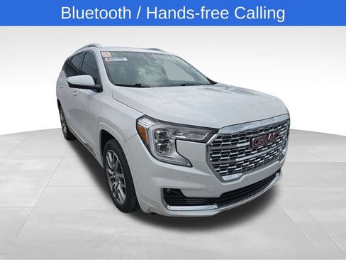 Used 2023 GMC Terrain Denali AWD/4WD image 4