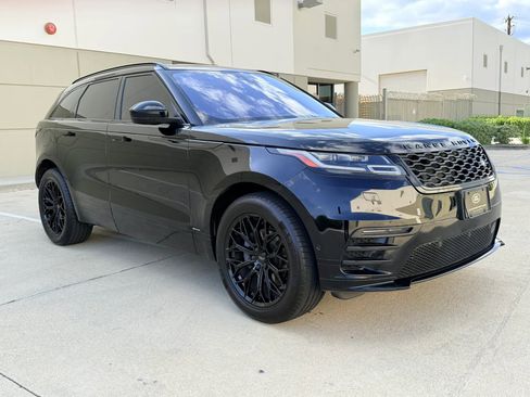 Used 2019 Land Rover Range Rover Velar R-Dynamic SE AWD/4WD image 3