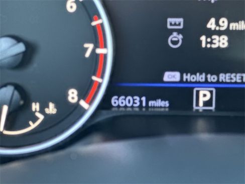 Used 2023 Nissan Altima 2.5 SR image 13