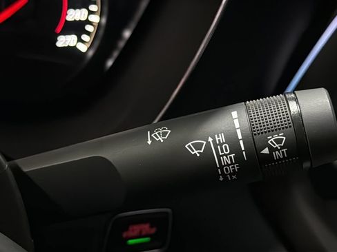 Used 2022 Chevrolet Camaro LT RWD image 30