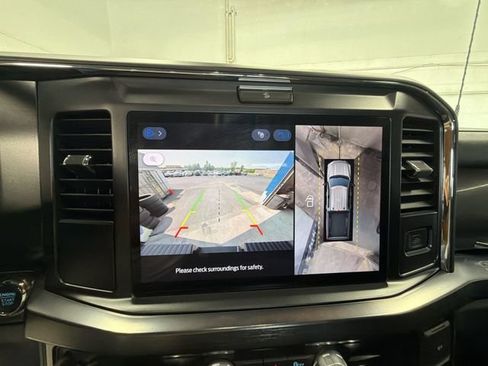 Used 2025 Ford F350 Lariat w/ Tremor Off-Road Package AWD/4WD image 16