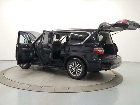 Used 2024 Nissan Armada SL image 13