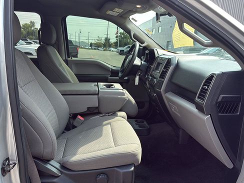 Used 2018 Ford F150 XLT AWD/4WD image 12