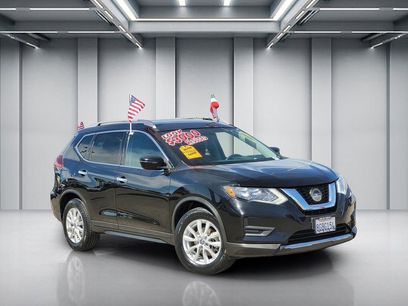 Used 2018 Nissan Rogue SV