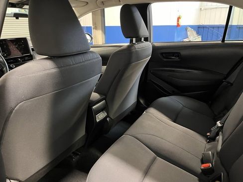 Used 2023 Toyota Corolla LE image 19