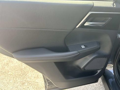 New 2026 Nissan Rogue SL AWD/4WD image 21