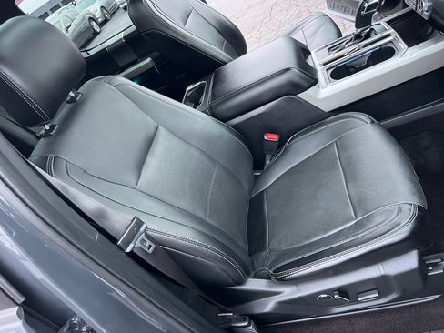 Used 2016 Ford F150 Lariat w/ Equipment Group 502A Luxury image 23