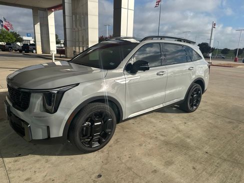 Used 2025 Kia Sorento SX Prestige AWD/4WD image 1