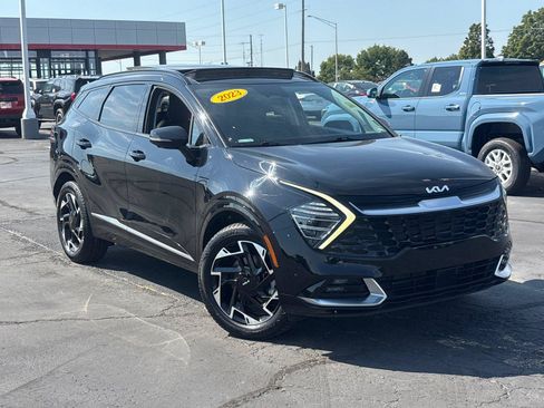 Used 2023 Kia Sportage SX AWD/4WD image 2