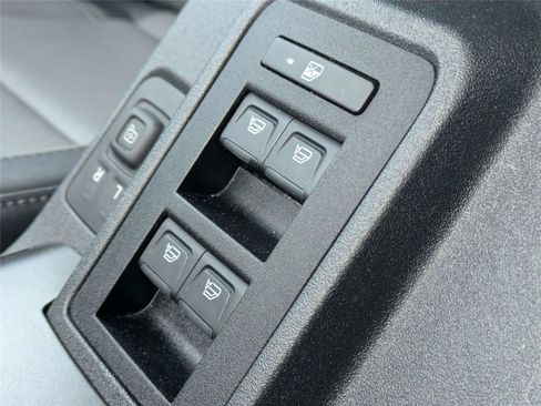 Used 2023 Ford Bronco Everglades AWD/4WD image 25