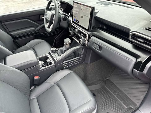 Used 2026 Toyota 4Runner Limited image 29