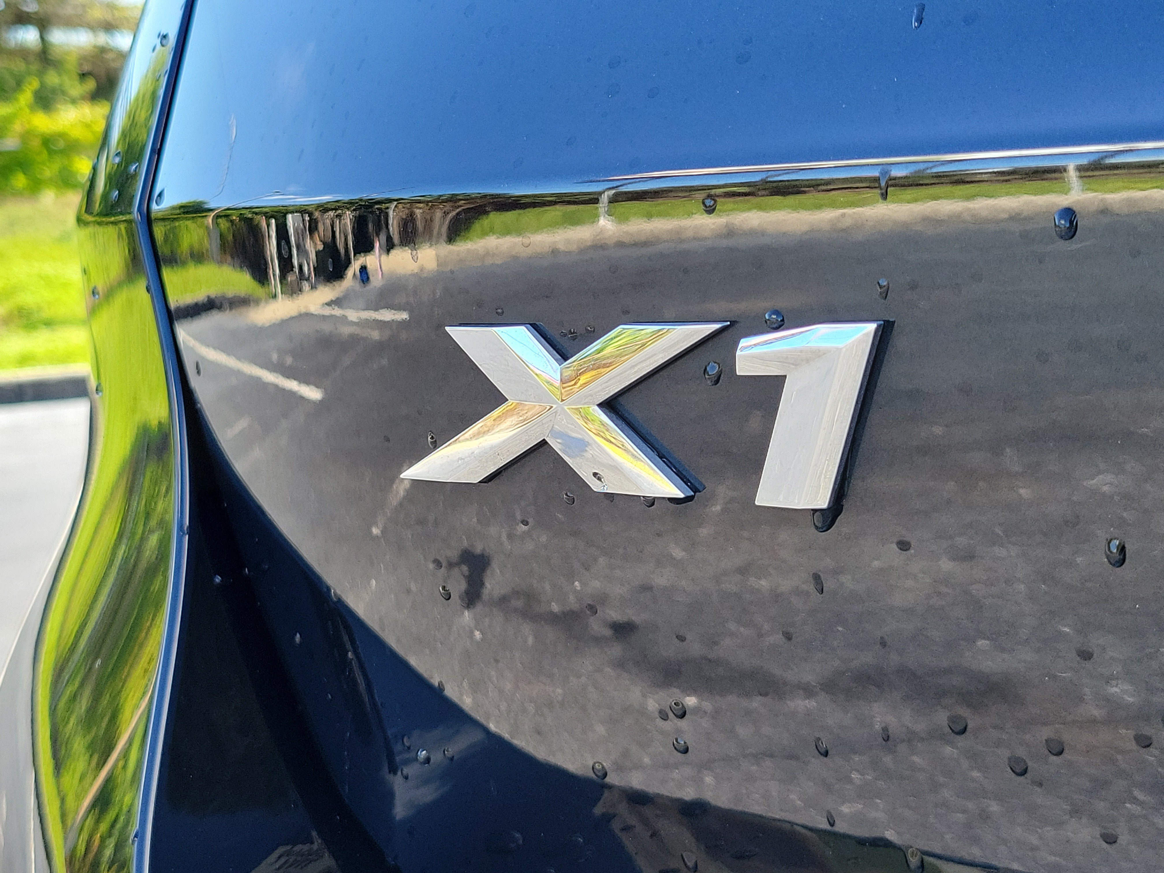 Used 2023 BMW X1 xDrive28i w/ Premium Package AWD/4WD image 5