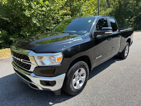 Used 2022 RAM 1500 Big Horn RWD image 2