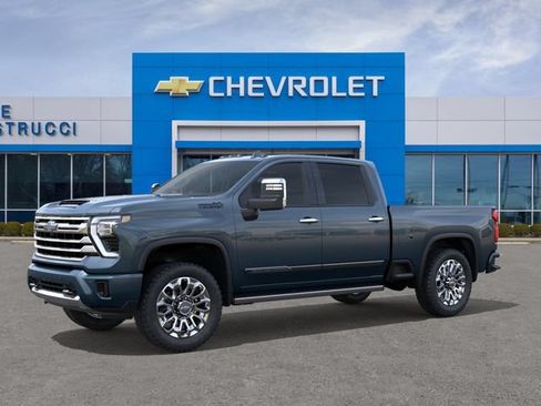 New 2026 Chevrolet Silverado 2500 High Country w/ High Country Premium Package AWD/4WD image 2