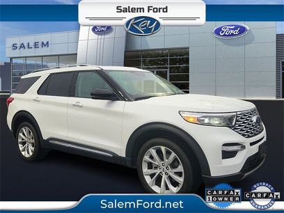 Certified 2023 Ford Explorer Platinum w/ Premium Technology Package