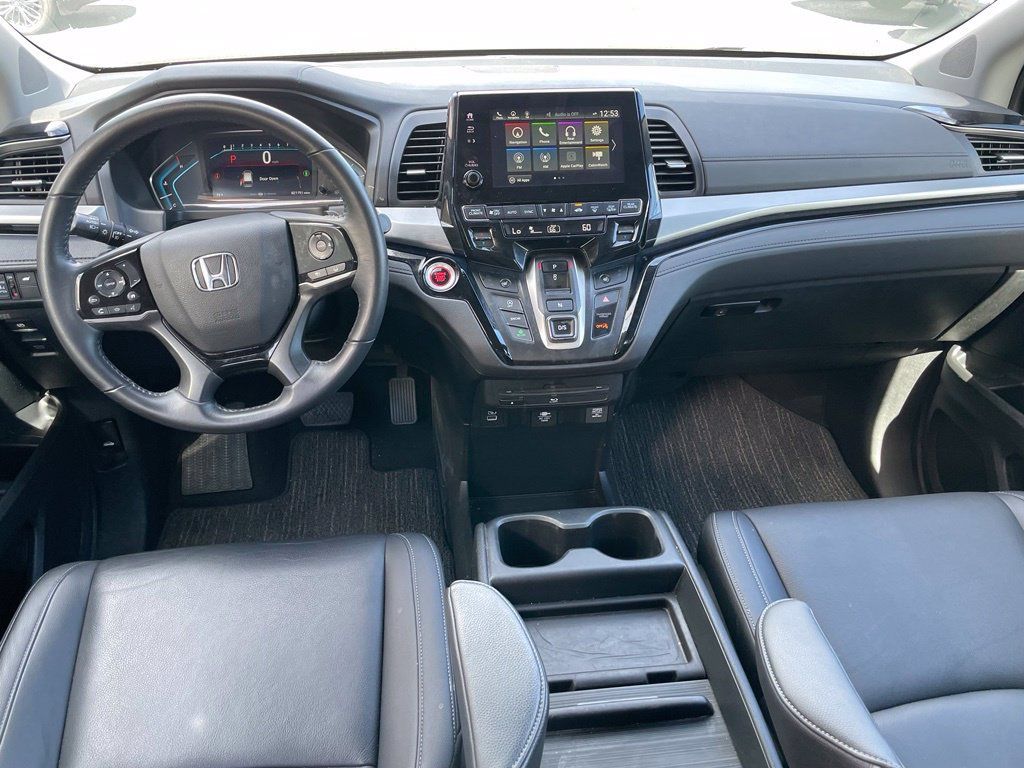 Used 2024 Honda Odyssey Touring image 11
