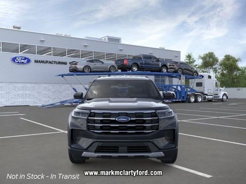 New 2026 Ford Explorer Active RWD image 6
