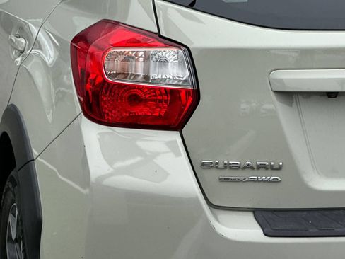 Used 2017 Subaru Crosstrek 2.0i Premium w/ Moonroof Package AWD/4WD image 27