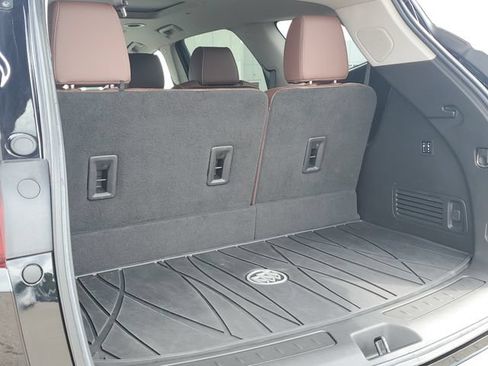Used 2021 Buick Enclave Avenir w/ Trailering Package, 5000 lbs. AWD/4WD image 32