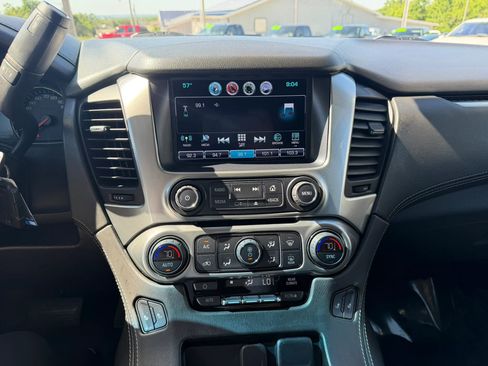 Used 2019 Chevrolet Suburban LT AWD/4WD image 24