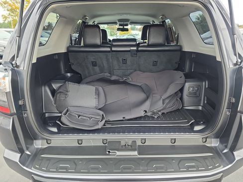 Used 2016 Toyota 4Runner TRD Pro image 29