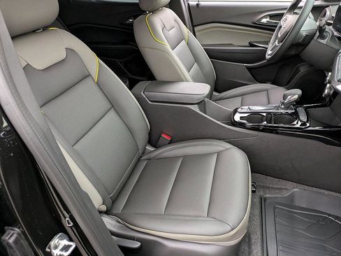 New 2026 Chevrolet Trax ACTIV w/ Driver Confidence Package image 31