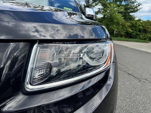 Used 2015 Jeep Grand Cherokee Limited AWD/4WD image 4