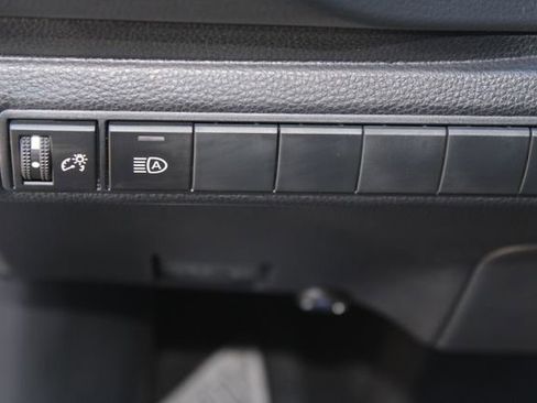 Used 2023 Toyota Corolla SE w/ SE Premium Package FWD image 10