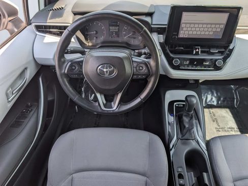 Used 2024 Toyota Corolla SE w/ SE Premium Package FWD image 17